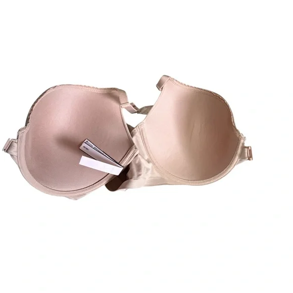 Victoria's Secret Body by Victoria "Perfect
Shape" Racerback Bra Size 36DDD - Picture 4 of 6